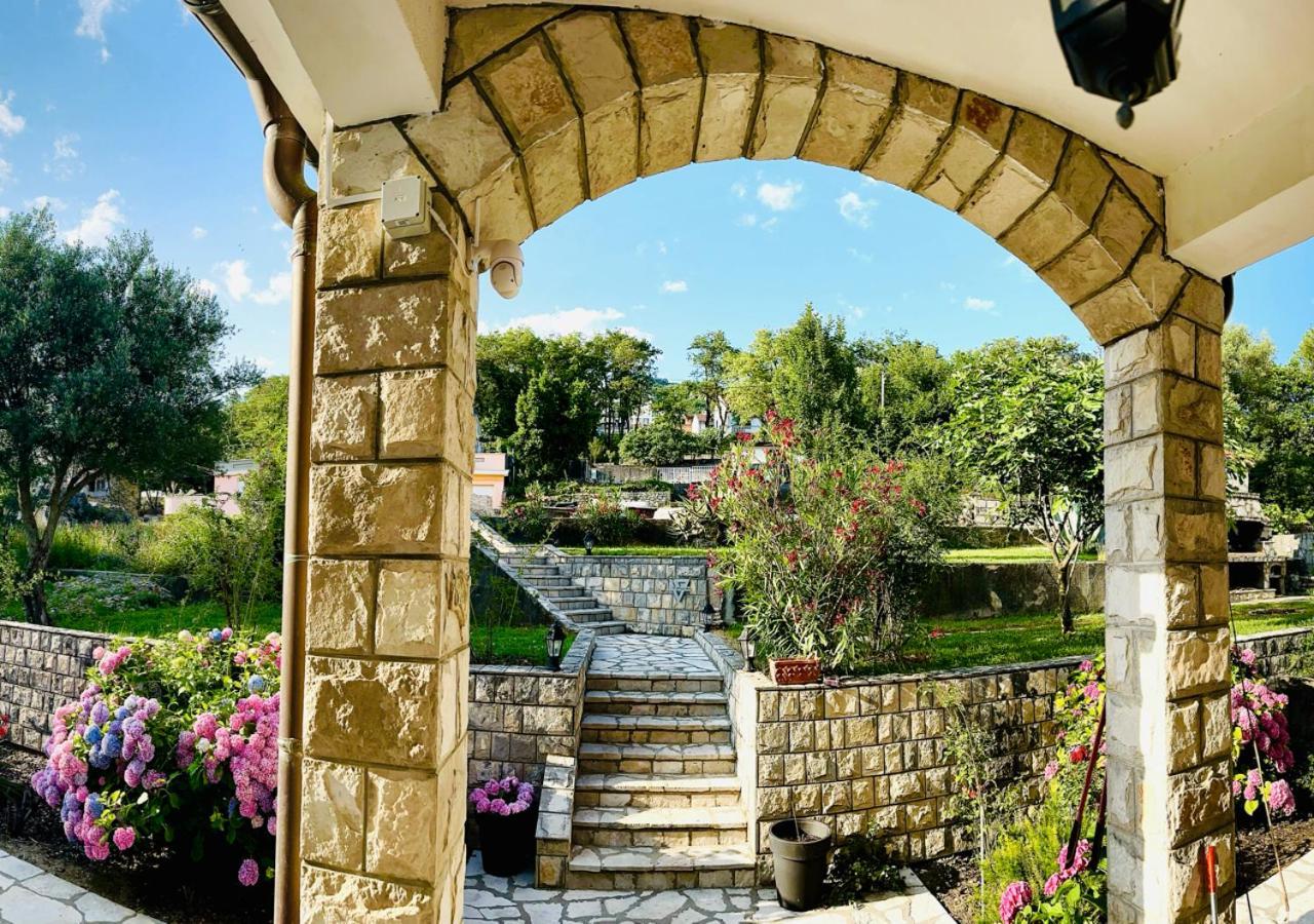 Aparthotel - Villa Jovicic Herceg Novi Bagian luar foto